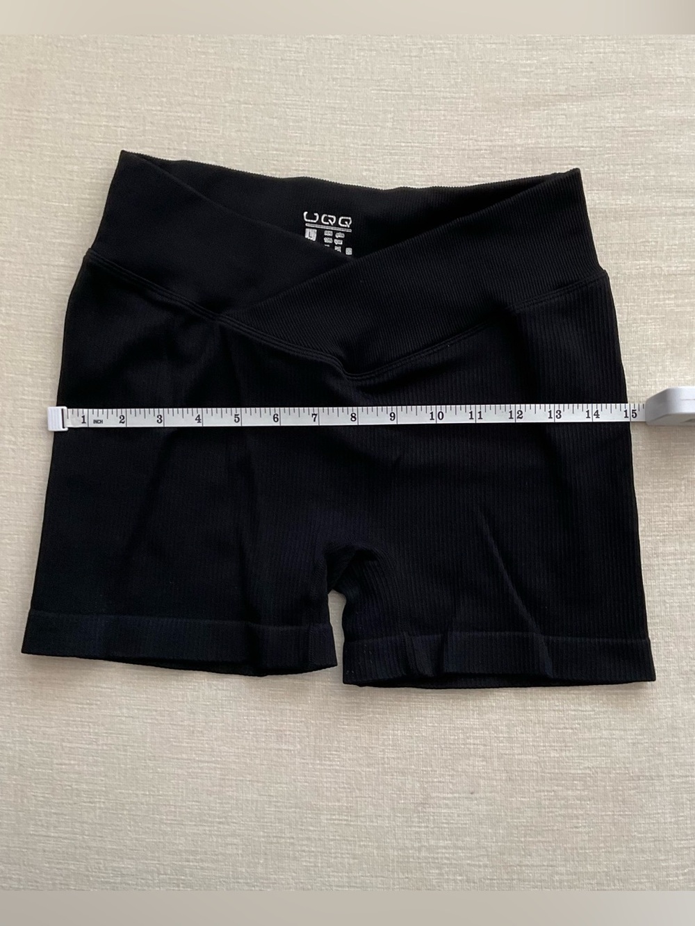 OQQ Black Ribbed High-Waist Shorts - Picture 4 of 6